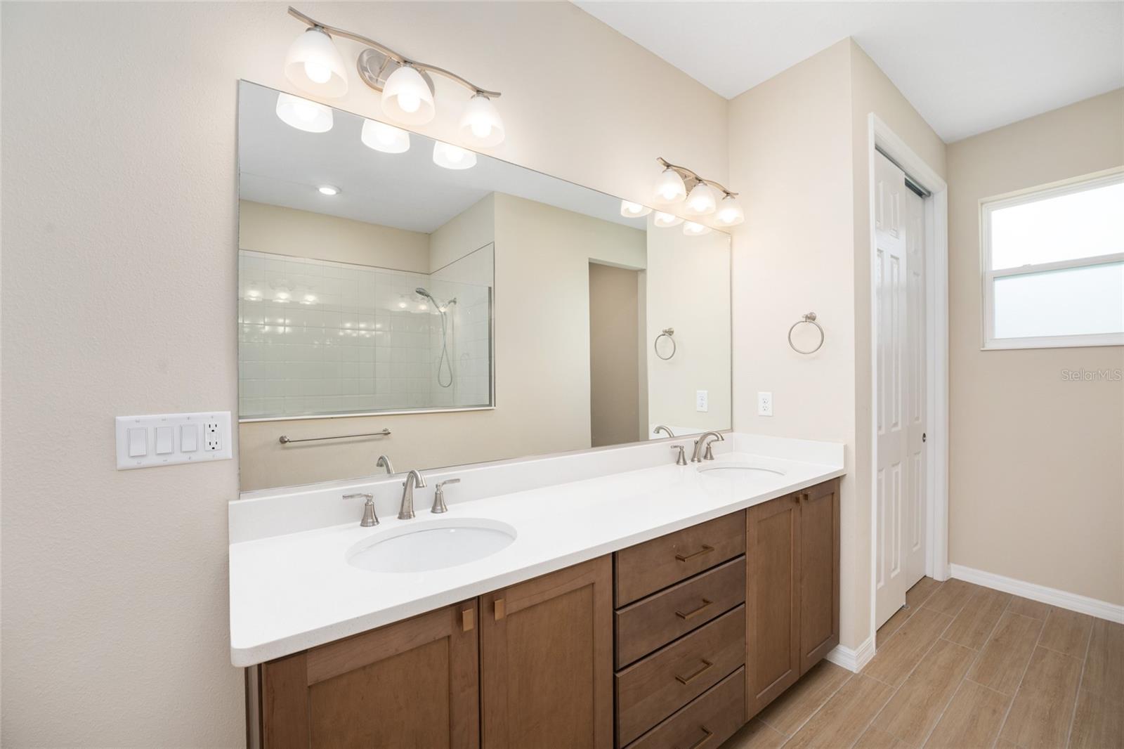 ON TOP OF THE WORLD  LONGLEAF RDG - Residential