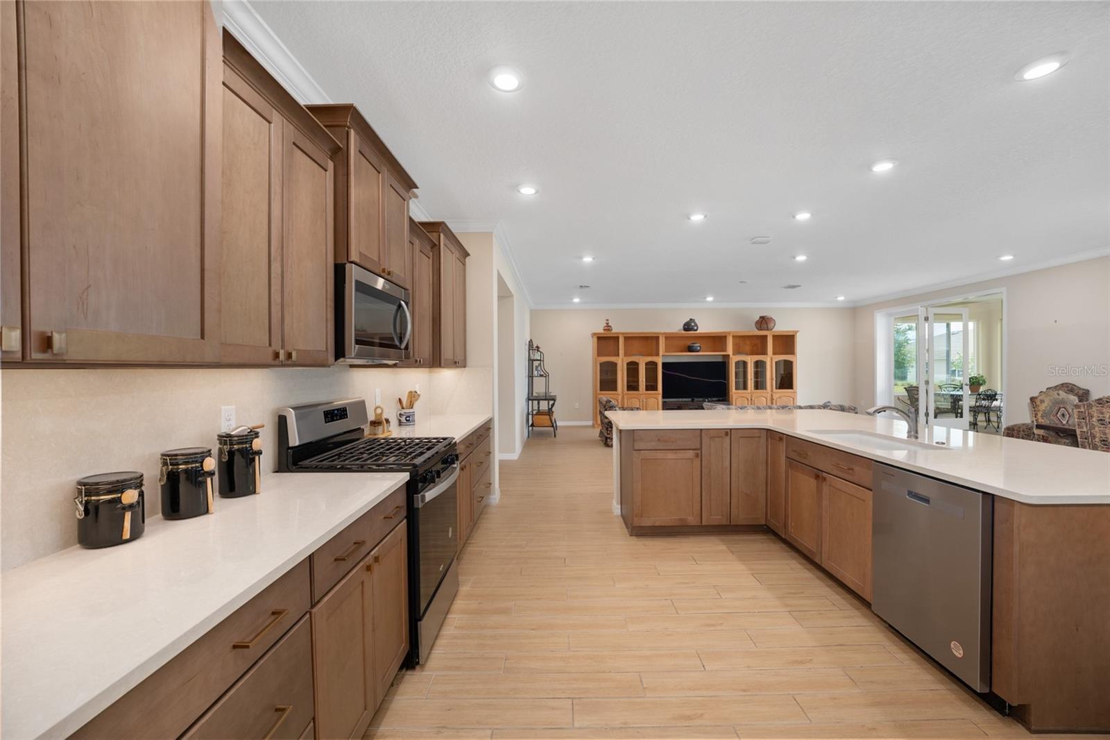 ON TOP OF THE WORLD  LONGLEAF RDG - Residential