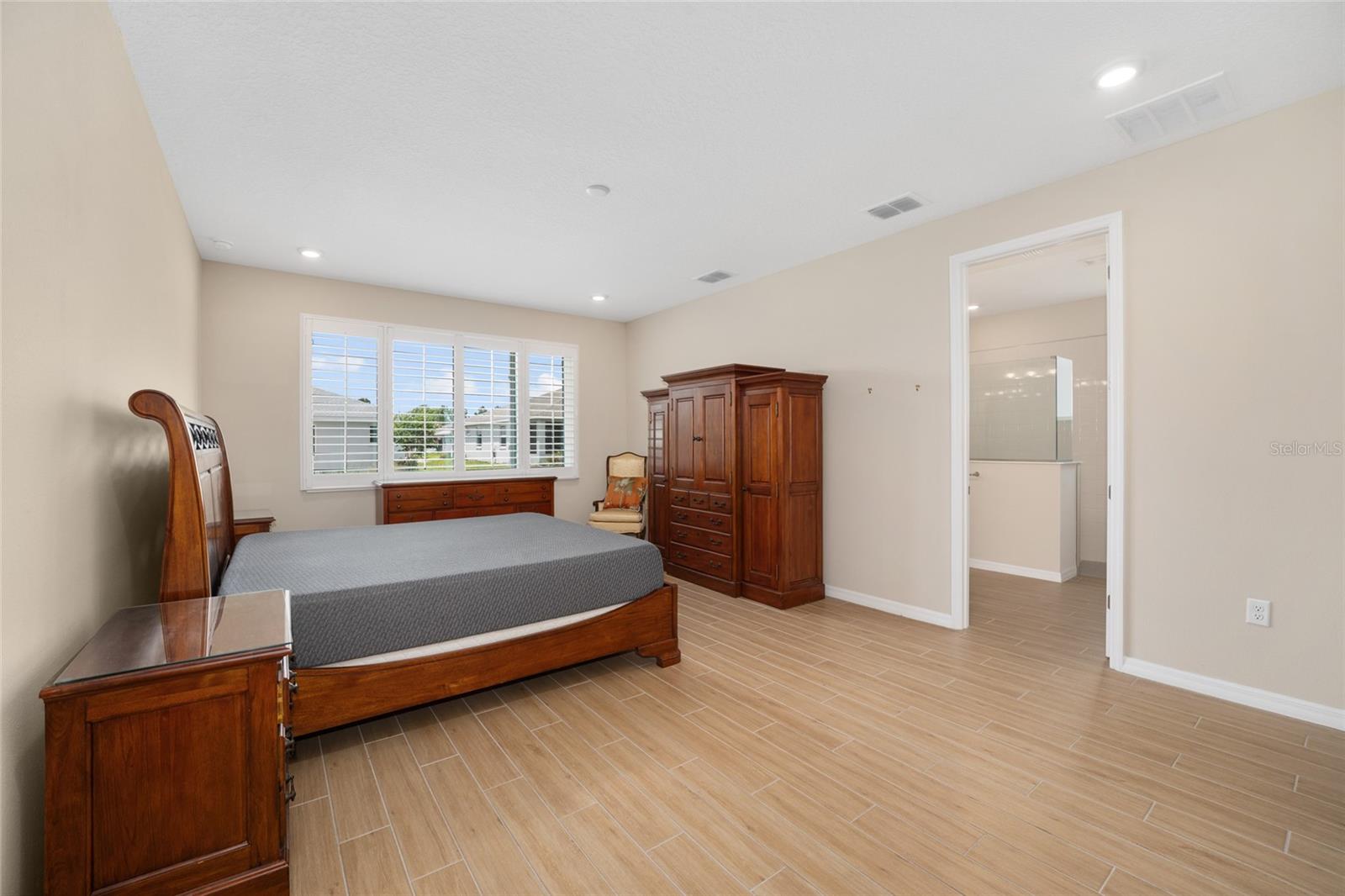ON TOP OF THE WORLD  LONGLEAF RDG - Residential