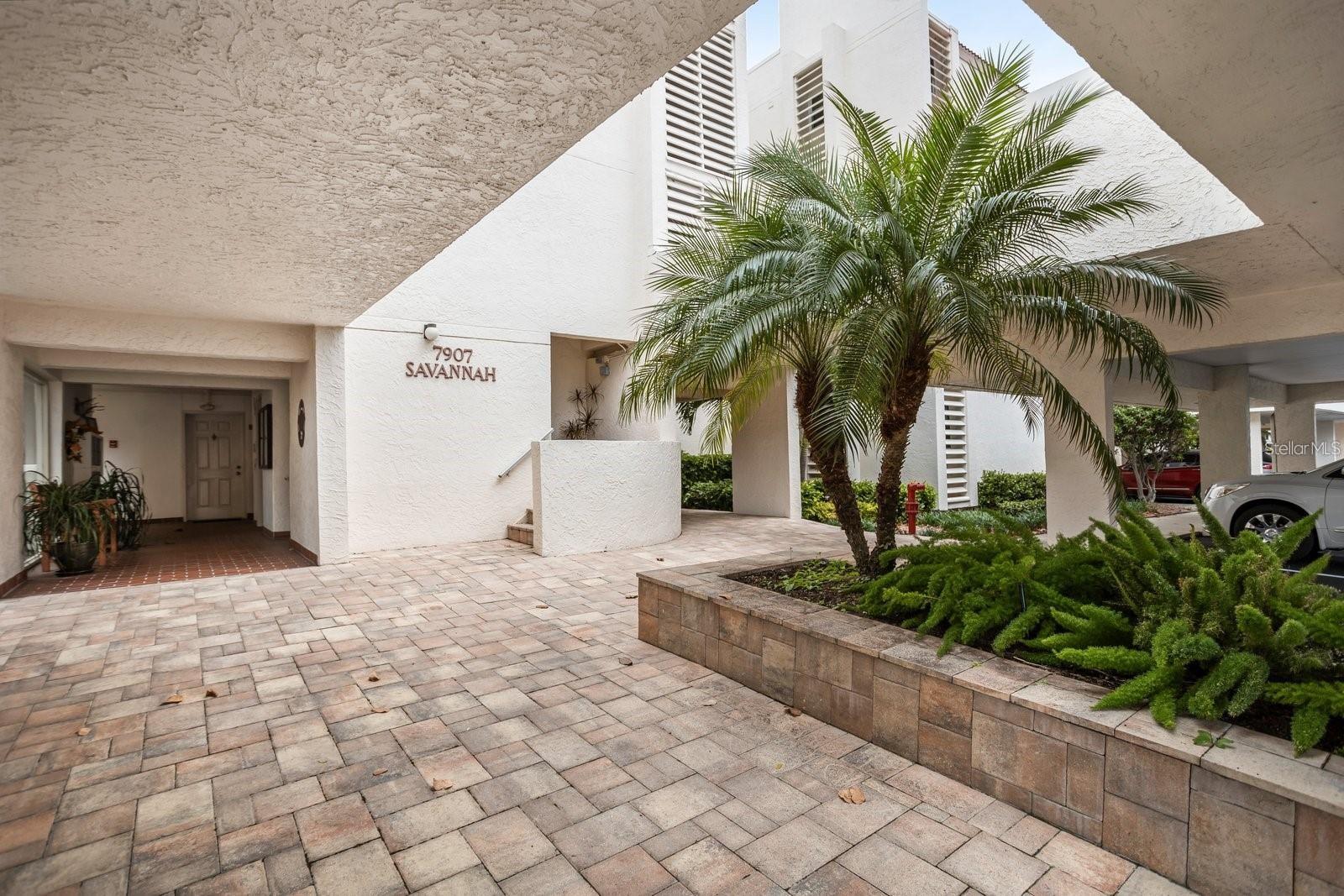 SAVANNAH CONDO - Residential