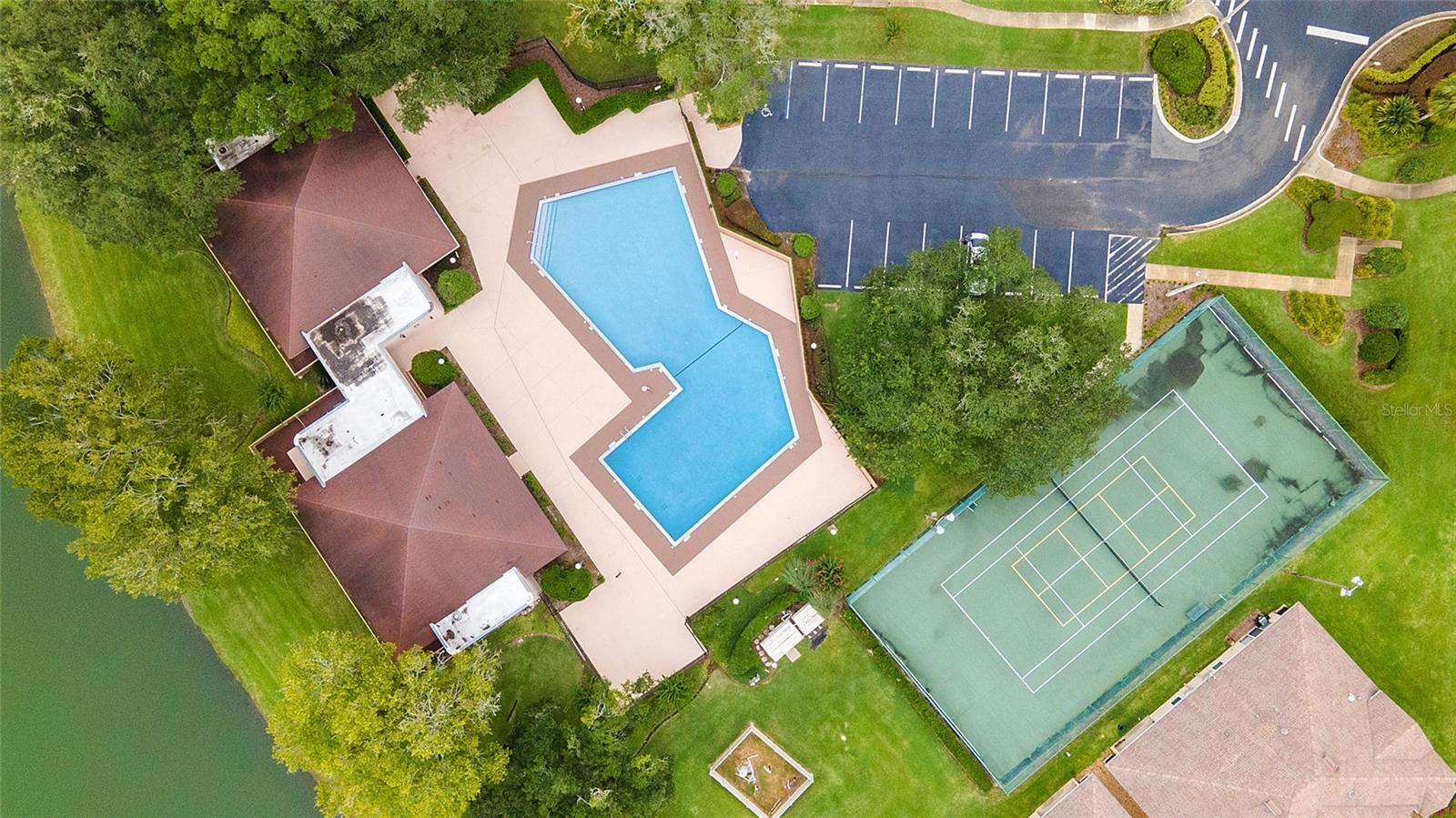 MAGNOLIA GARDEN VILLAS OR 1412/521 - Residential