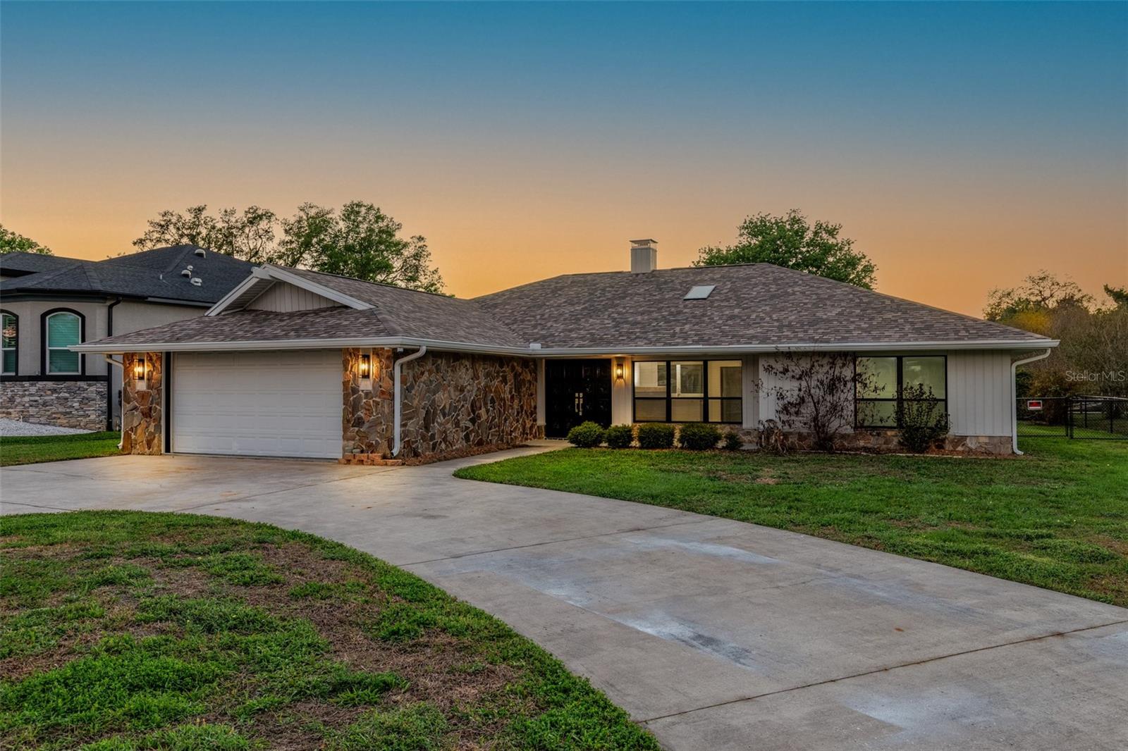 RIVERHAVEN VILLAGE - Residential