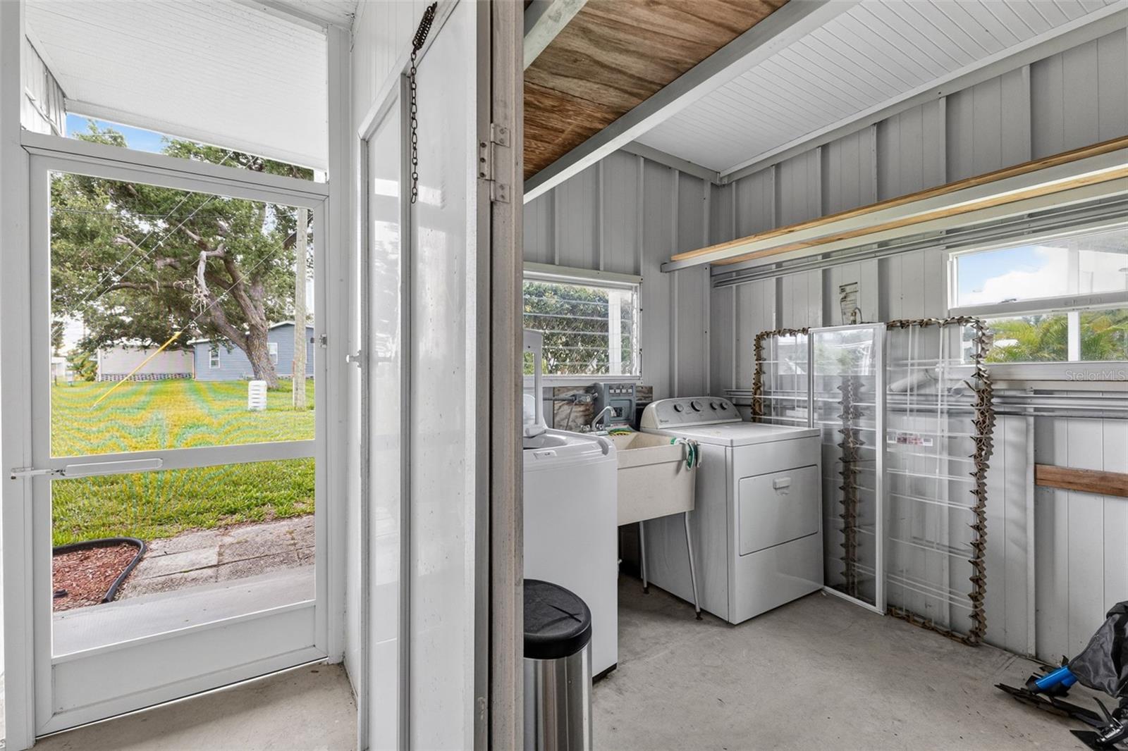 LA CASA MHP CO-OP - Residential