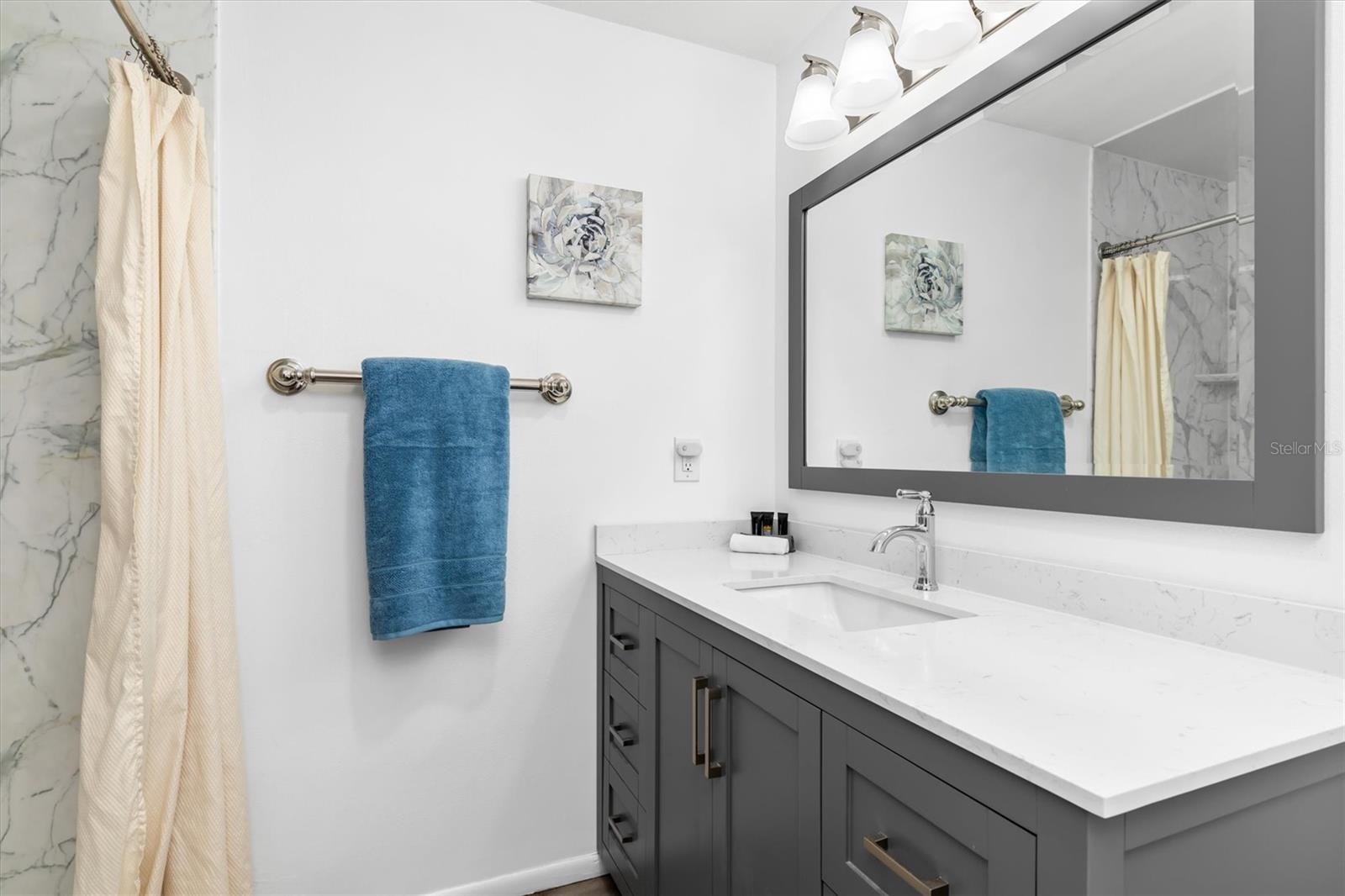 0981 - SOUTH VENICE UNIT 04 - Residential