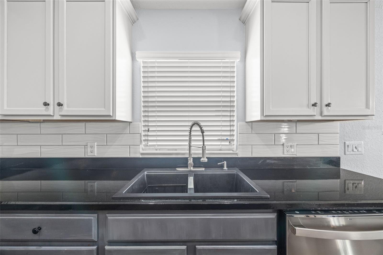 AYERSWORTH GLEN - Residential