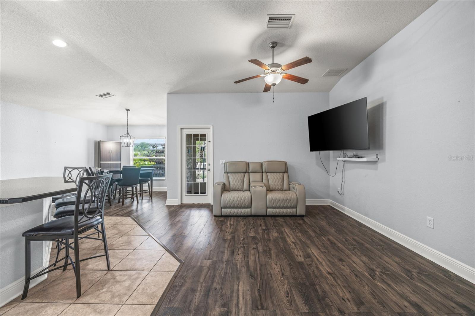 AYERSWORTH GLEN - Residential