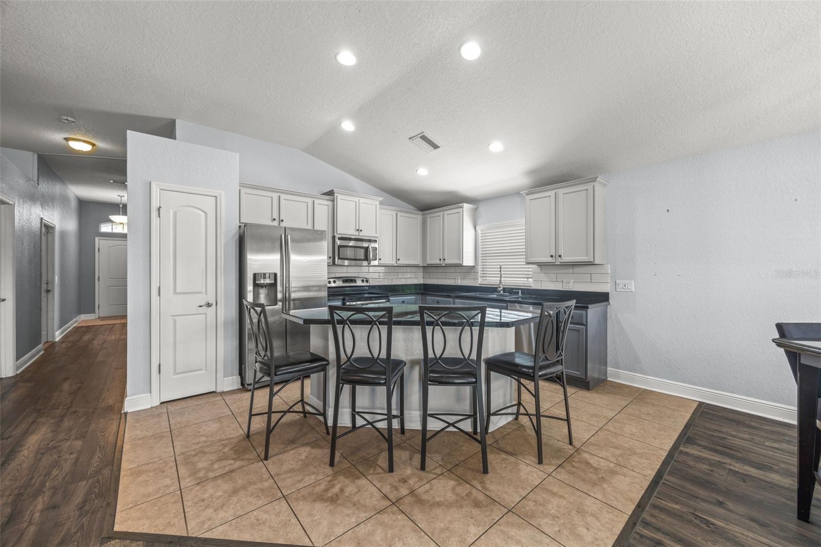 AYERSWORTH GLEN - Residential