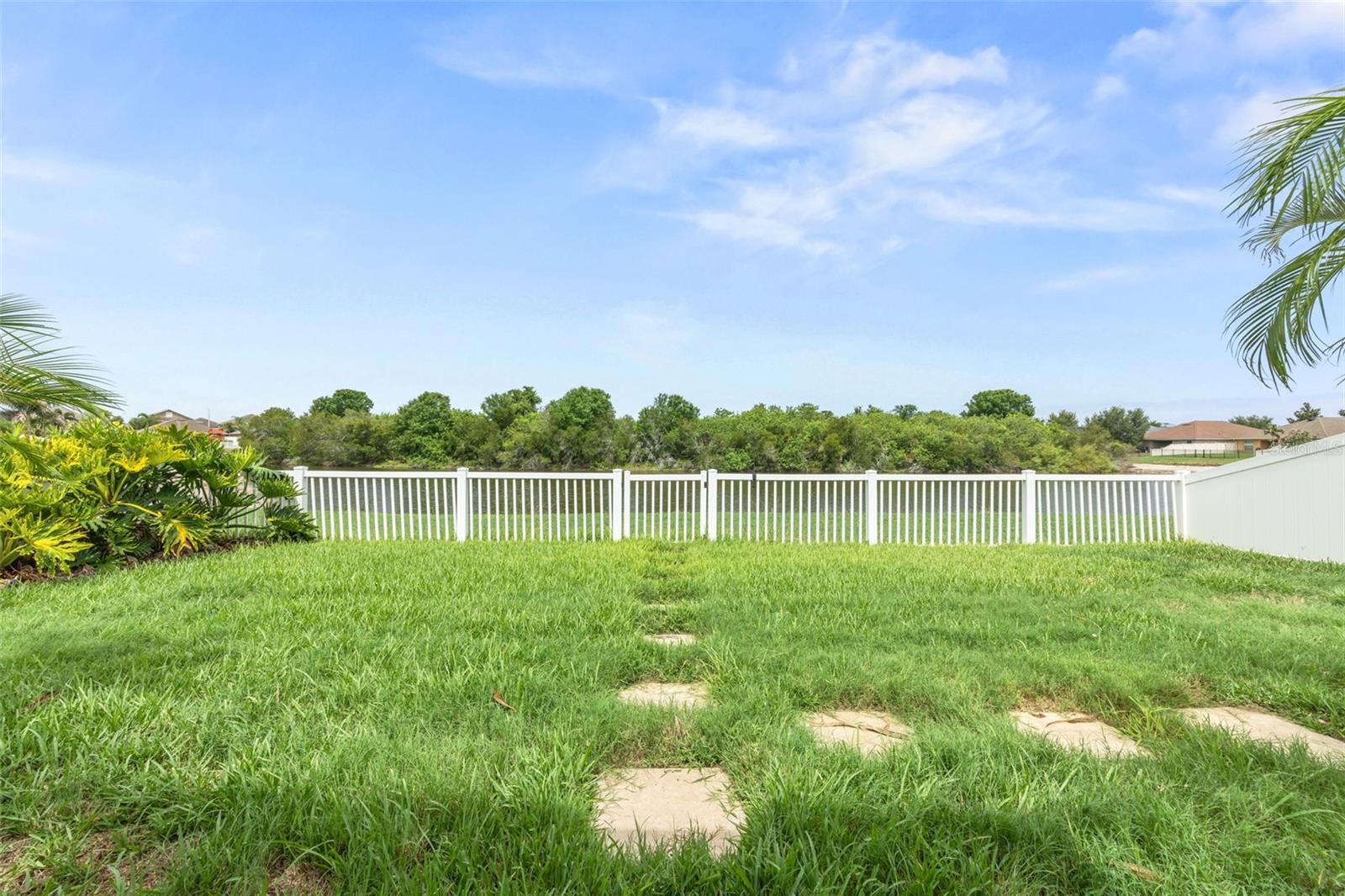 AYERSWORTH GLEN - Residential