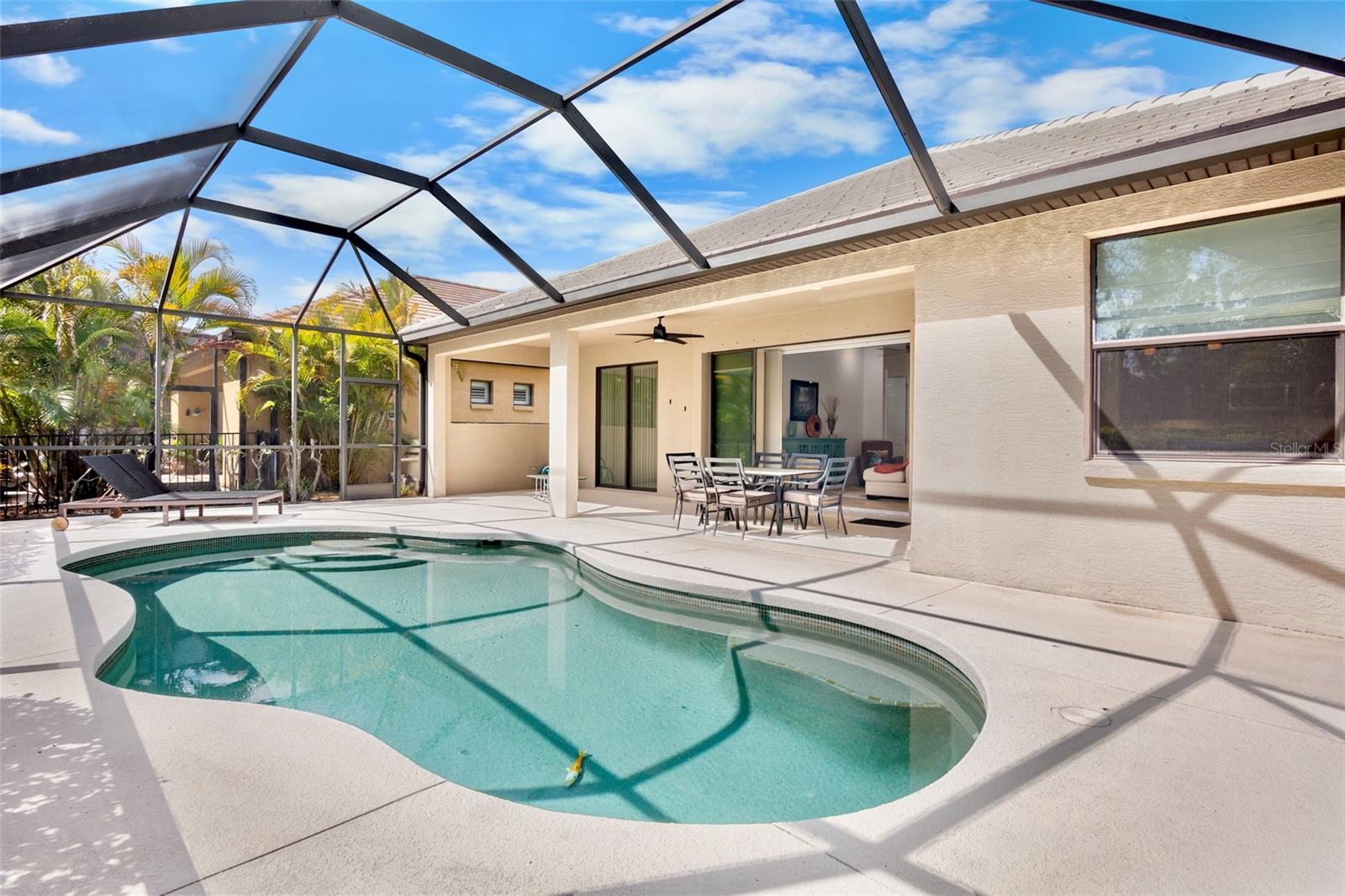RIVA TRACE - Residential