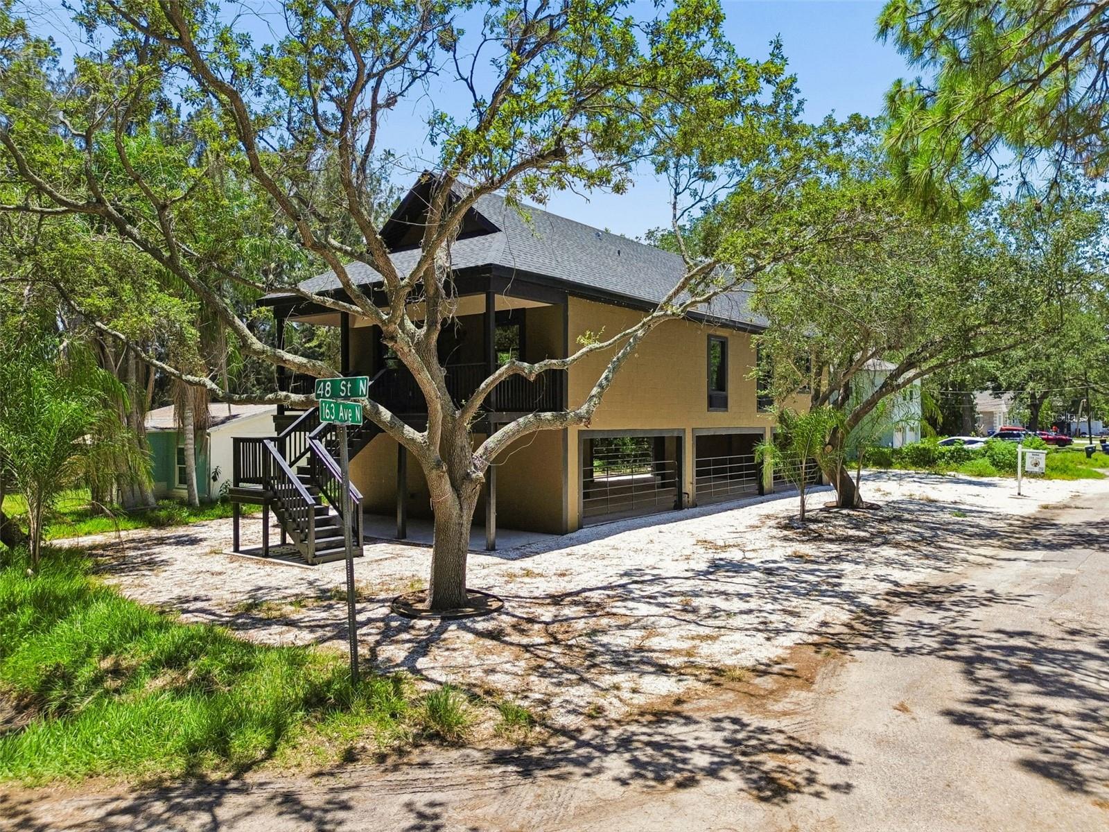 PINELLAS GROVES - Residential