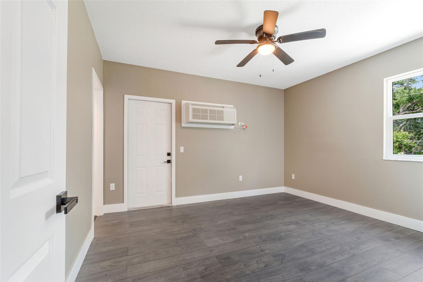 PINELLAS GROVES - Residential