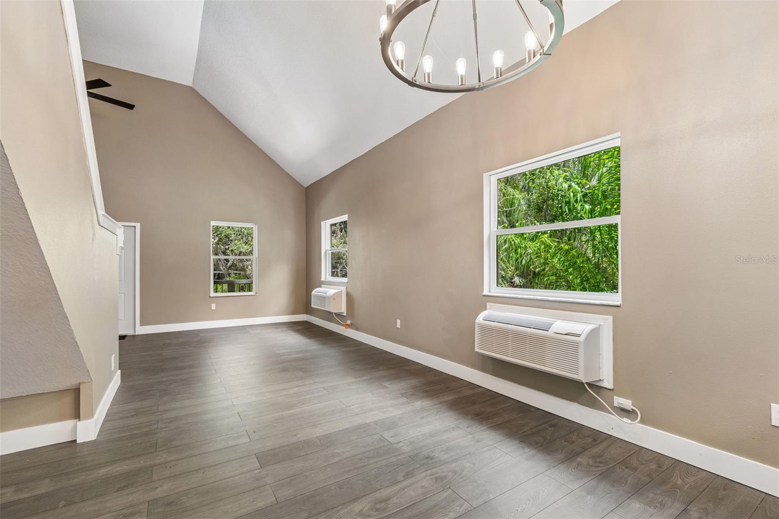 PINELLAS GROVES - Residential
