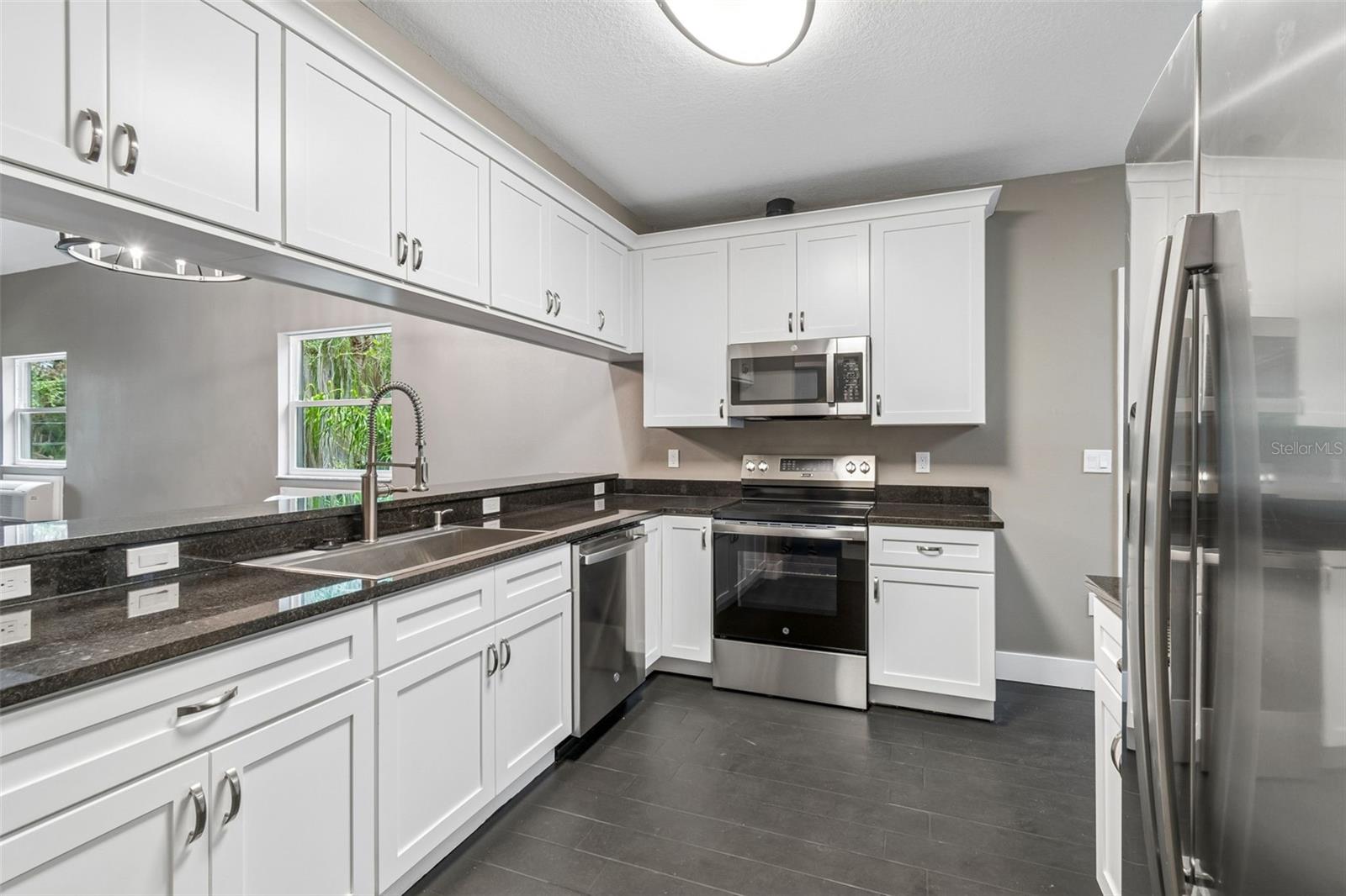 PINELLAS GROVES - Residential