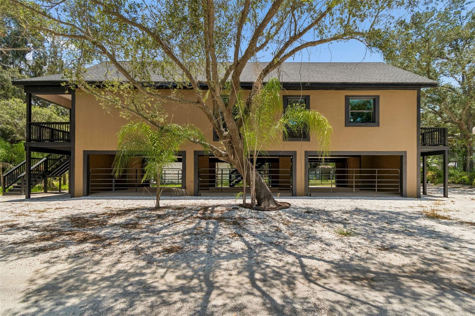 PINELLAS GROVES - Residential