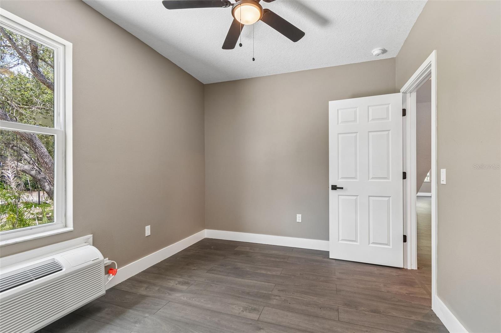 PINELLAS GROVES - Residential