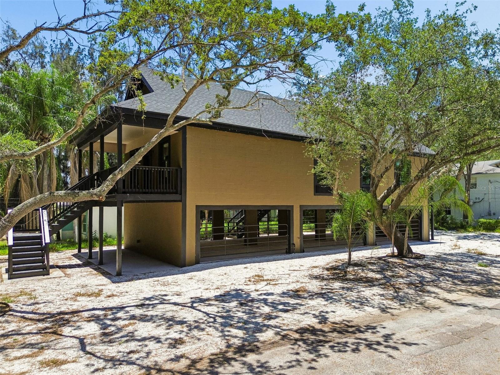 PINELLAS GROVES - Residential