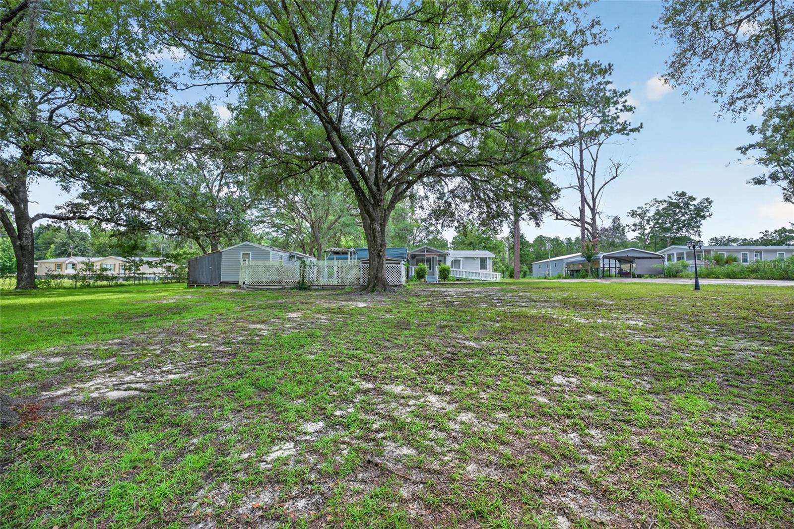LAKE TROPICANA RANCHETTES - Residential