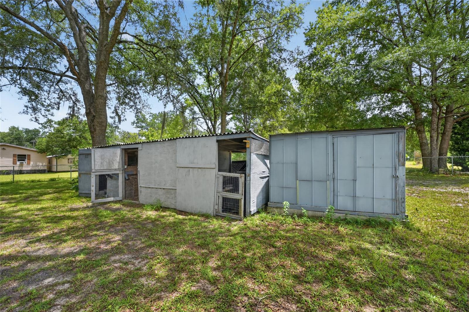 LAKE TROPICANA RANCHETTES - Residential