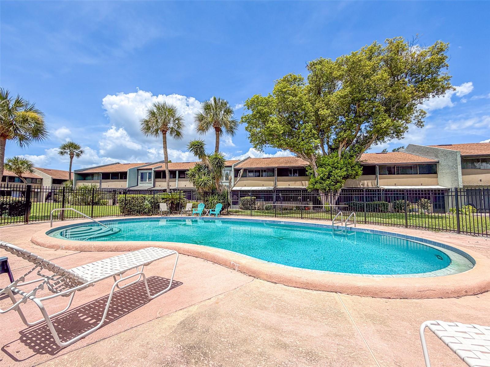 CASA DEL SOL CONDO VILLAGE PH 02 - Residential