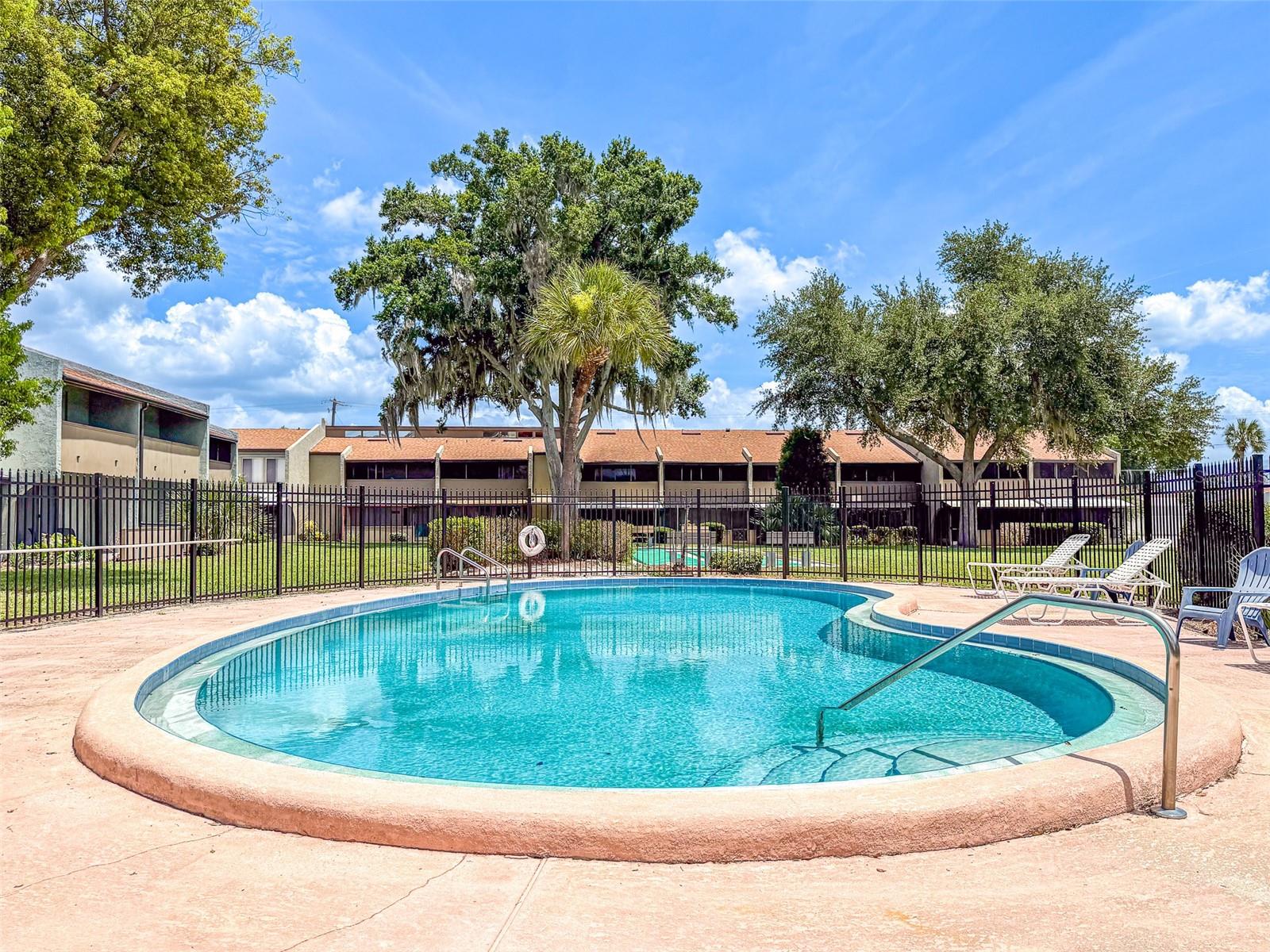 CASA DEL SOL CONDO VILLAGE PH 02 - Residential