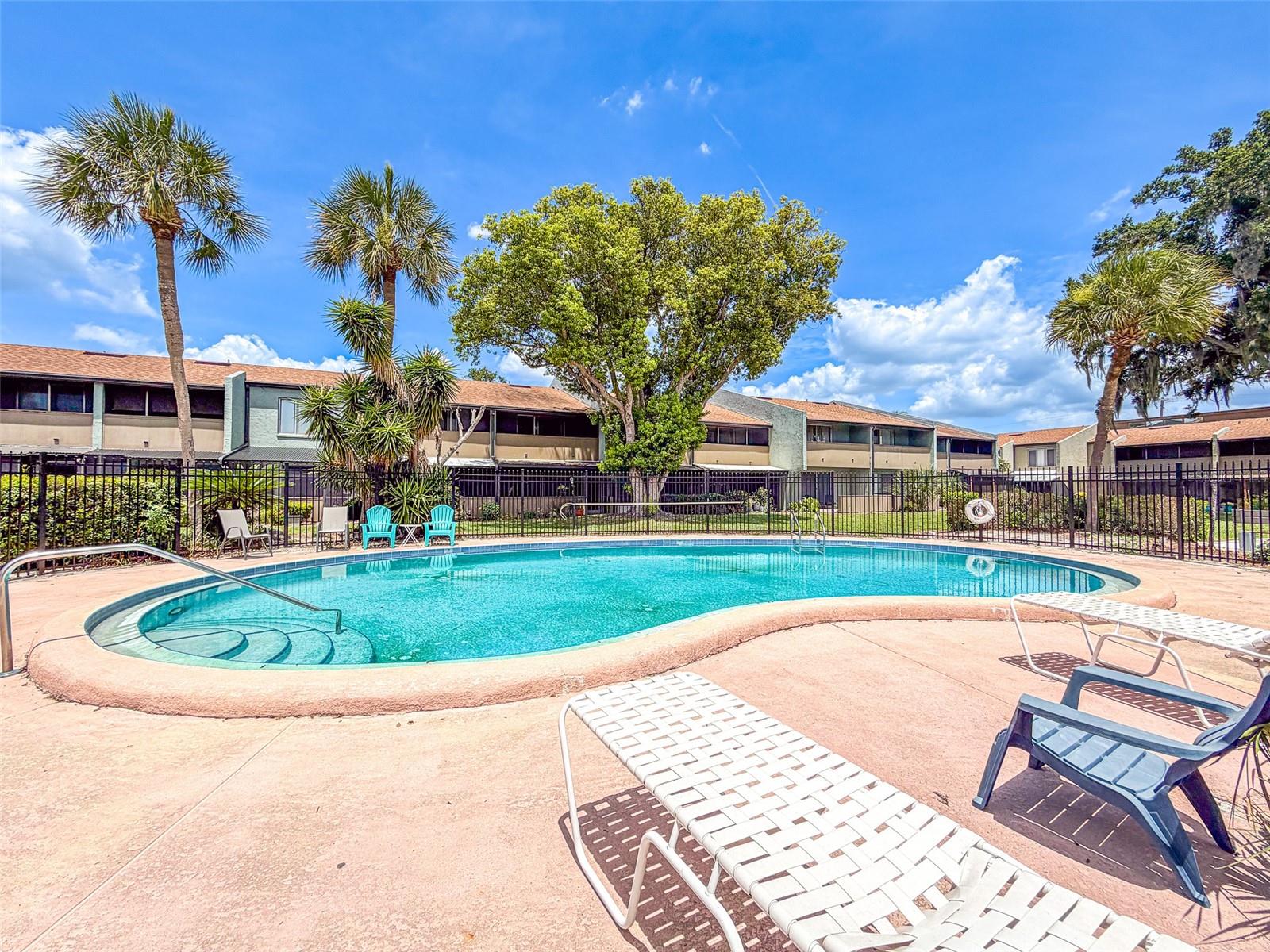 CASA DEL SOL CONDO VILLAGE PH 02 - Residential