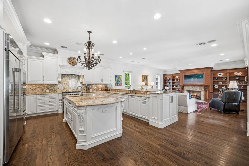 COMSTOCK PARK - Residential