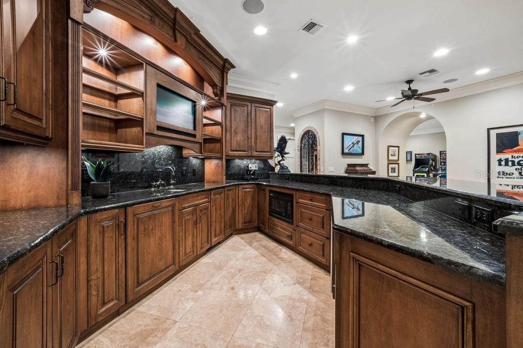 COMSTOCK PARK - Residential