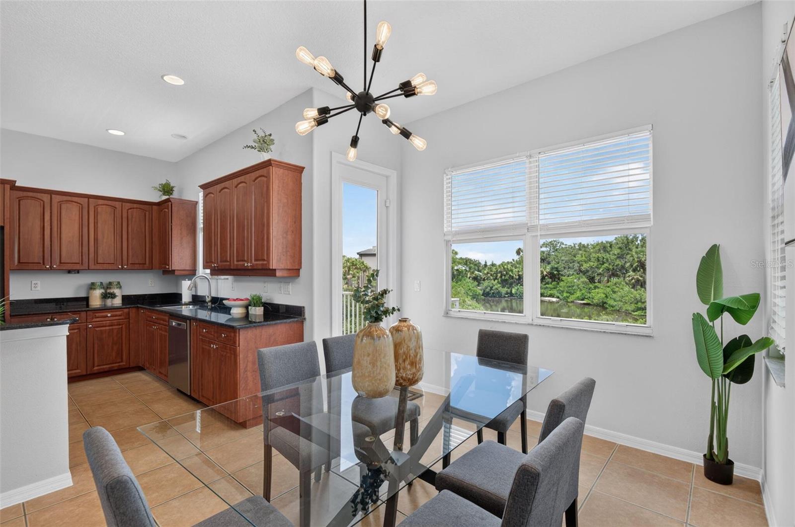 OYSTER BAYOU - Residential