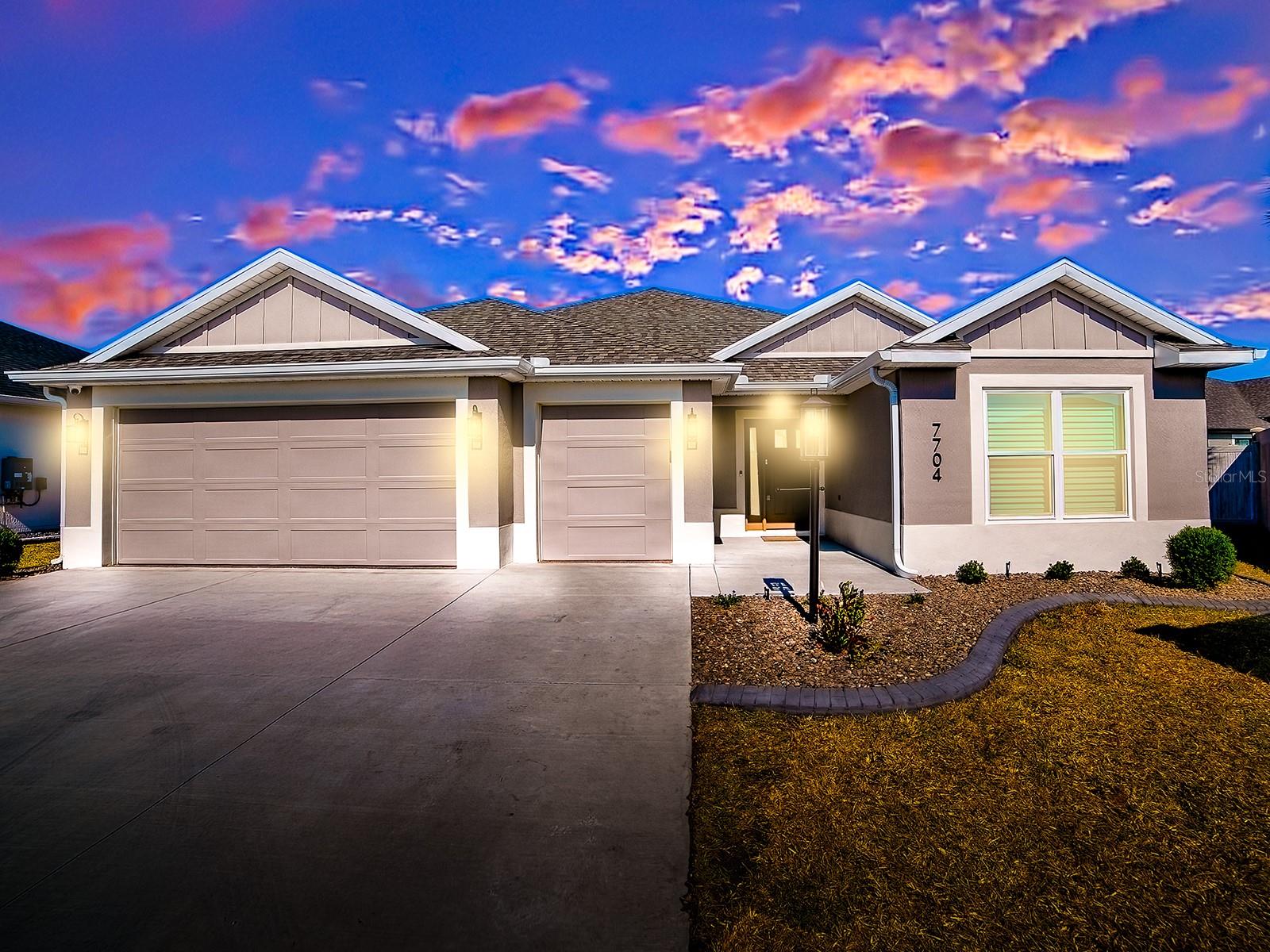 VILLAGES/SOUTHERN OAKS UN 206 - Residential