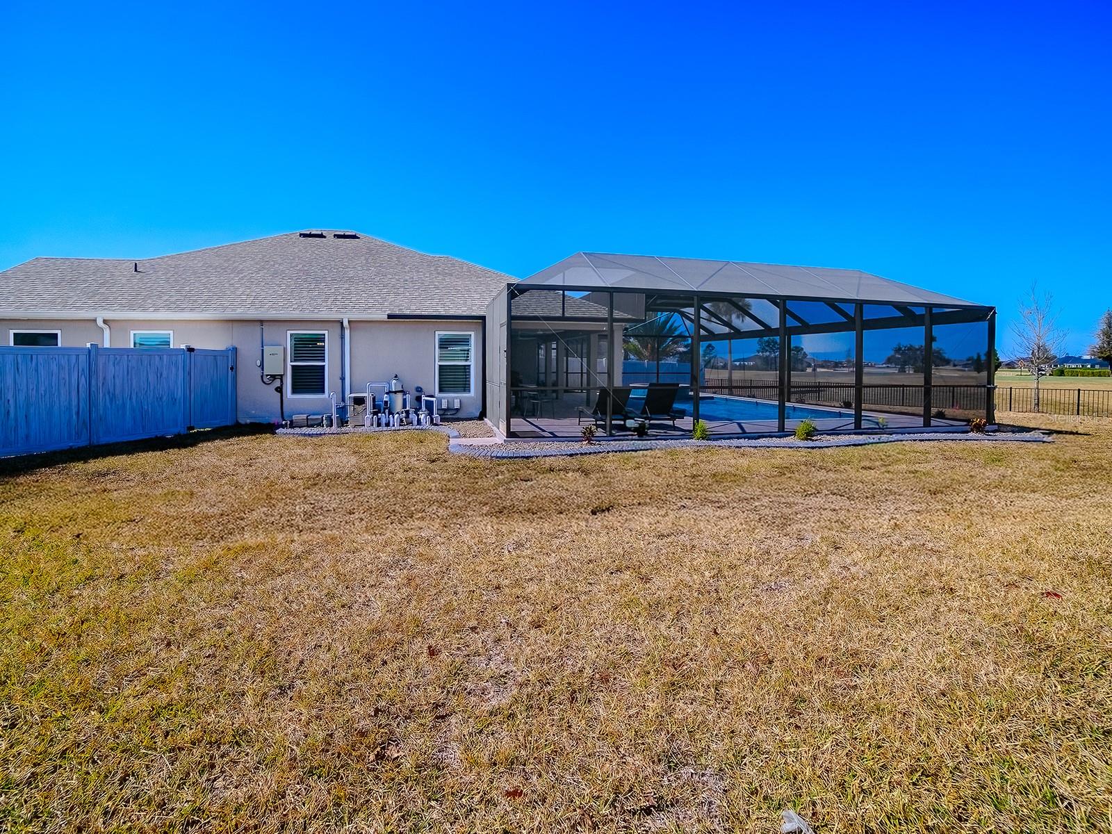 VILLAGES/SOUTHERN OAKS UN 206 - Residential