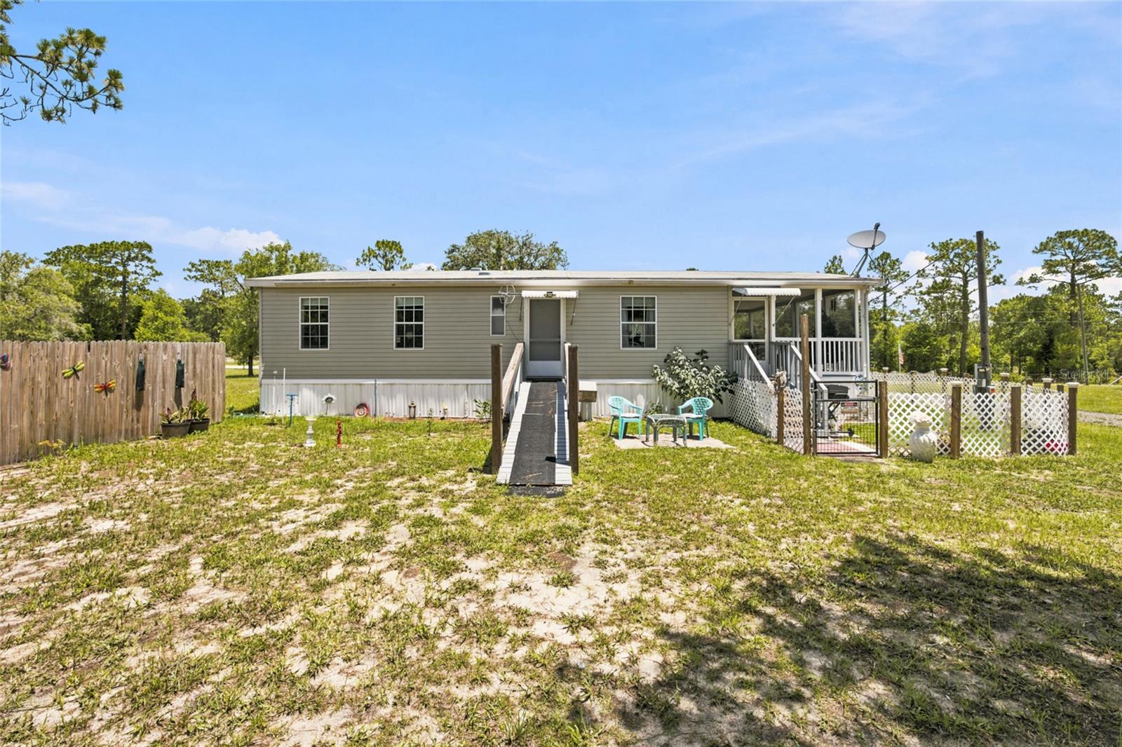 WILLISTON HIGHLANDS UN 5 - Residential