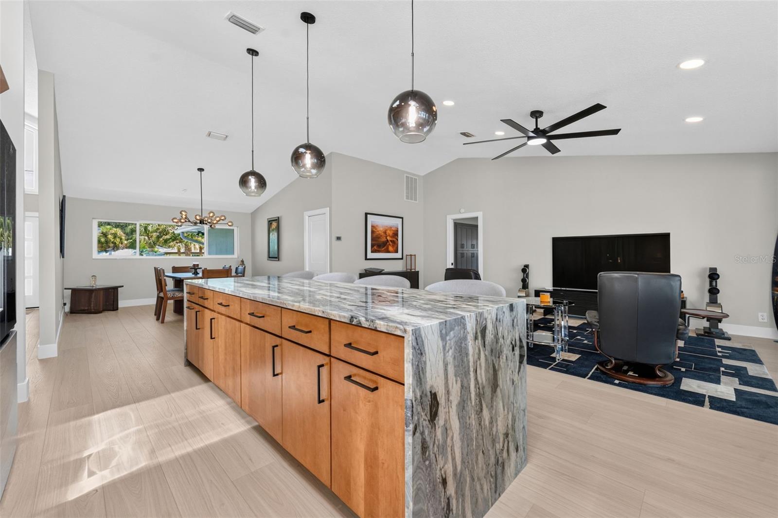 PINELLAS POINT SKYVIEW SHORES 4TH ADD - Residential