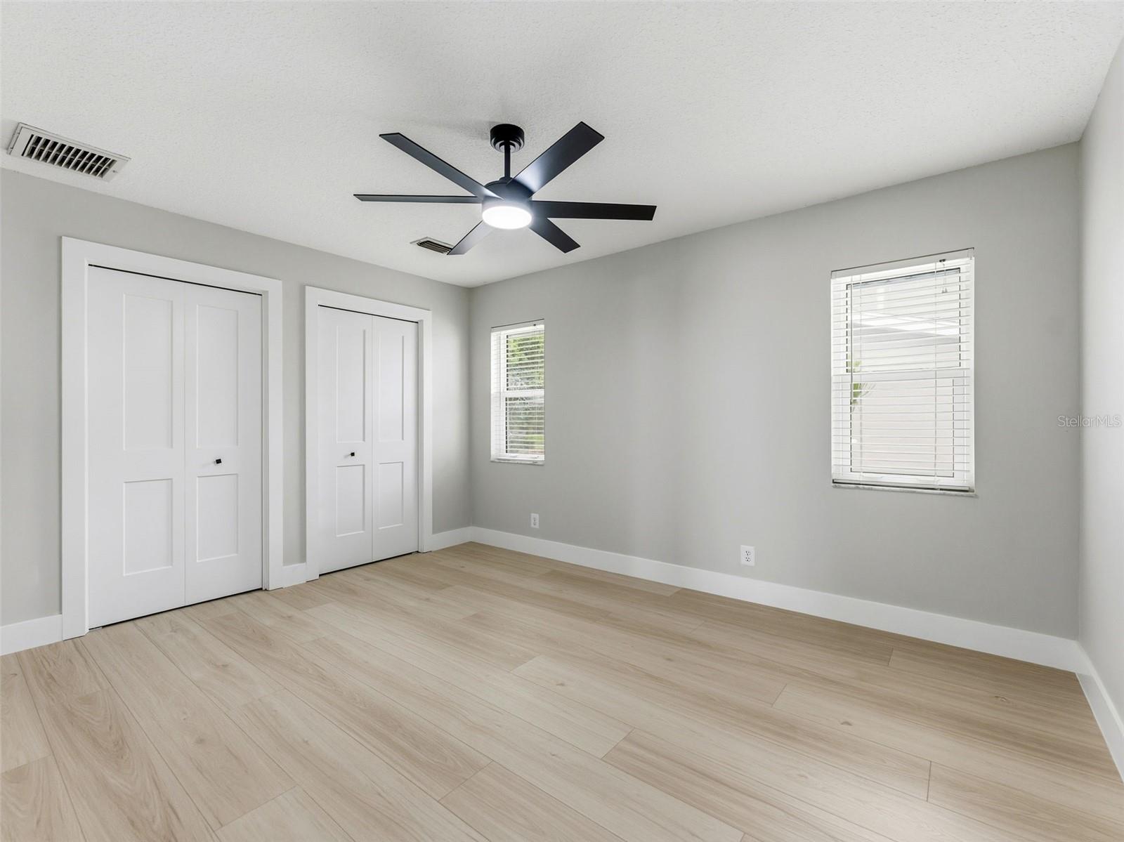 PINELLAS POINT SKYVIEW SHORES 4TH ADD - Residential