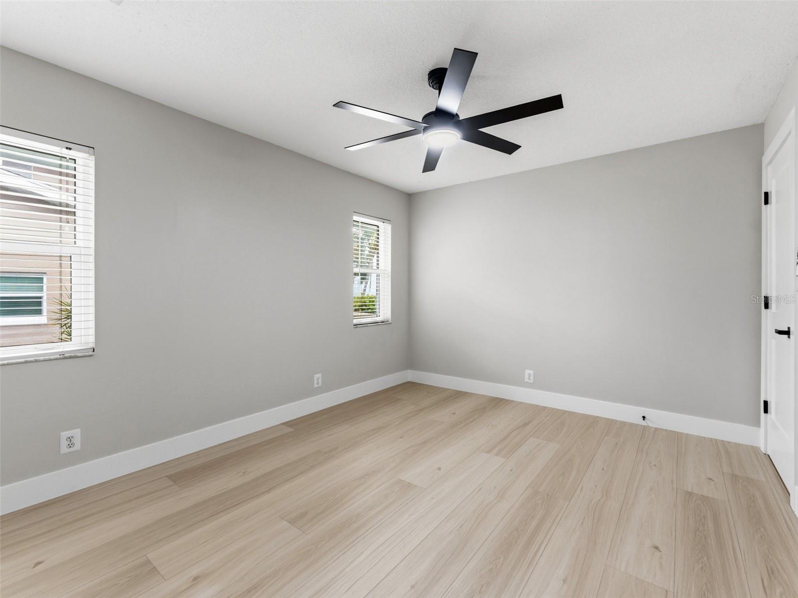 PINELLAS POINT SKYVIEW SHORES 4TH ADD - Residential