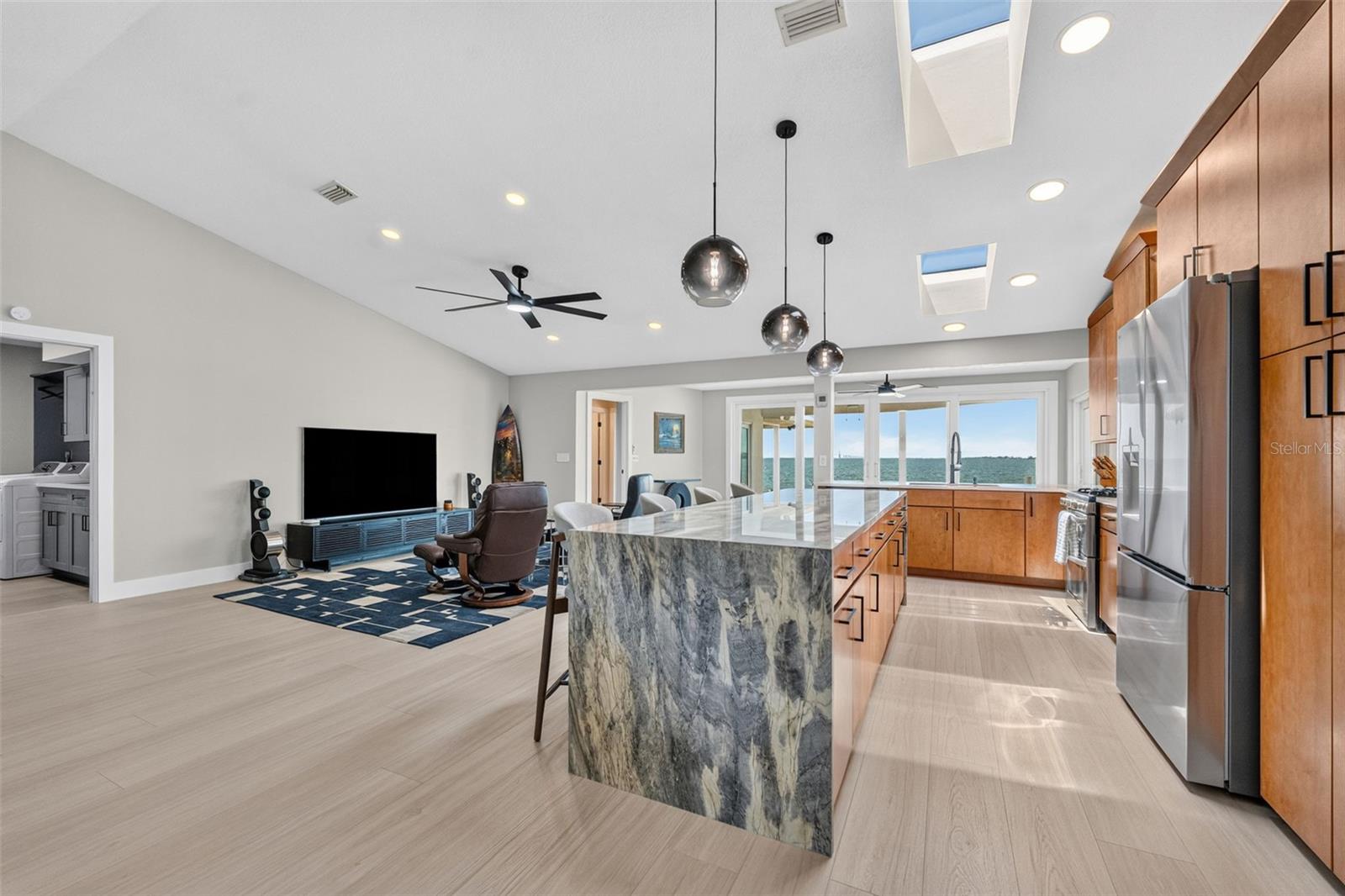 PINELLAS POINT SKYVIEW SHORES 4TH ADD - Residential