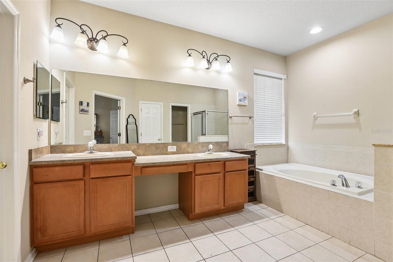 PANTHER TRACE PHASE 1B/1C - Residential
