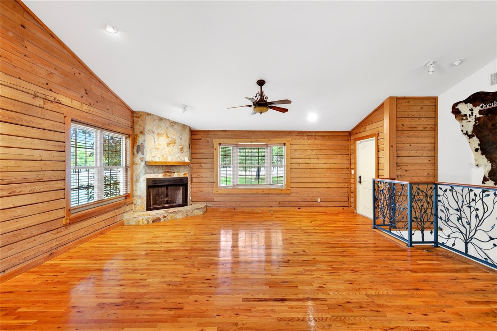 FOX GROVE FARMS - Residential