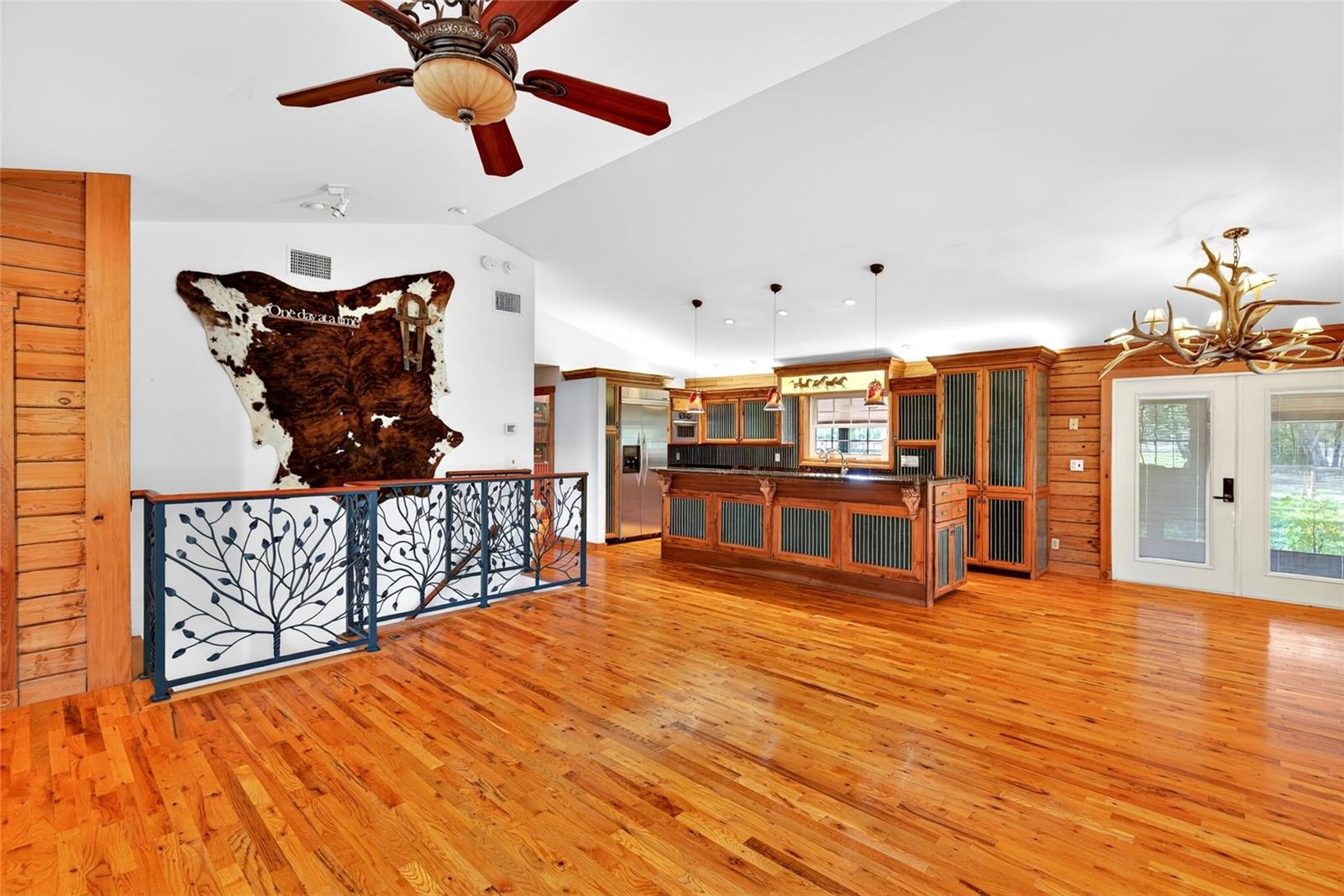 FOX GROVE FARMS - Residential