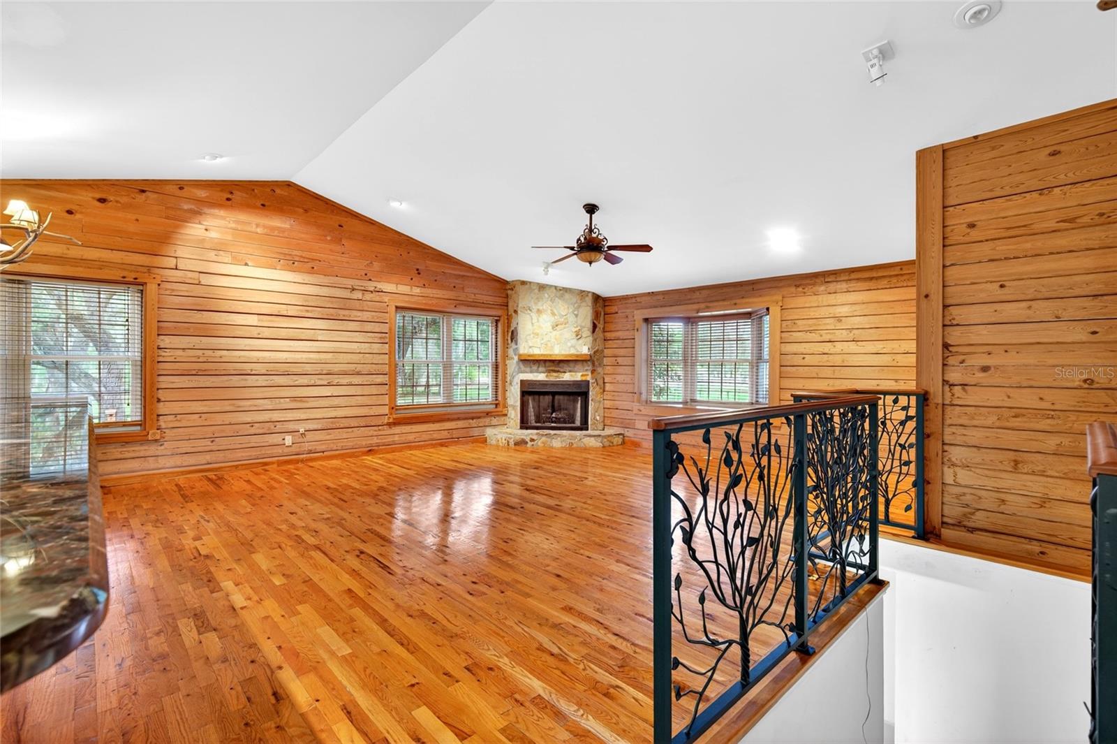 FOX GROVE FARMS - Residential