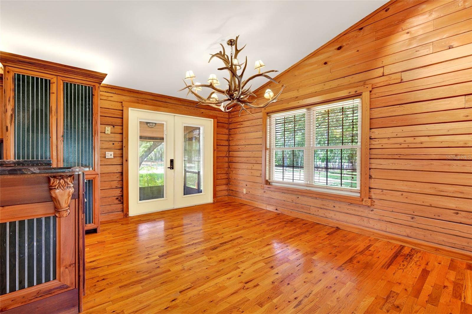 FOX GROVE FARMS - Residential