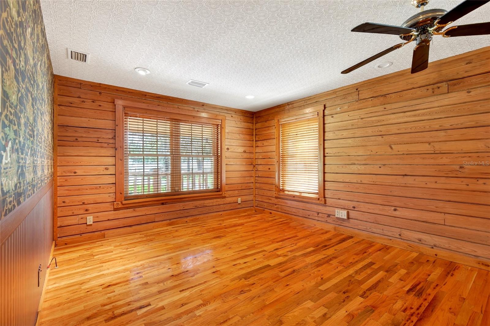 FOX GROVE FARMS - Residential