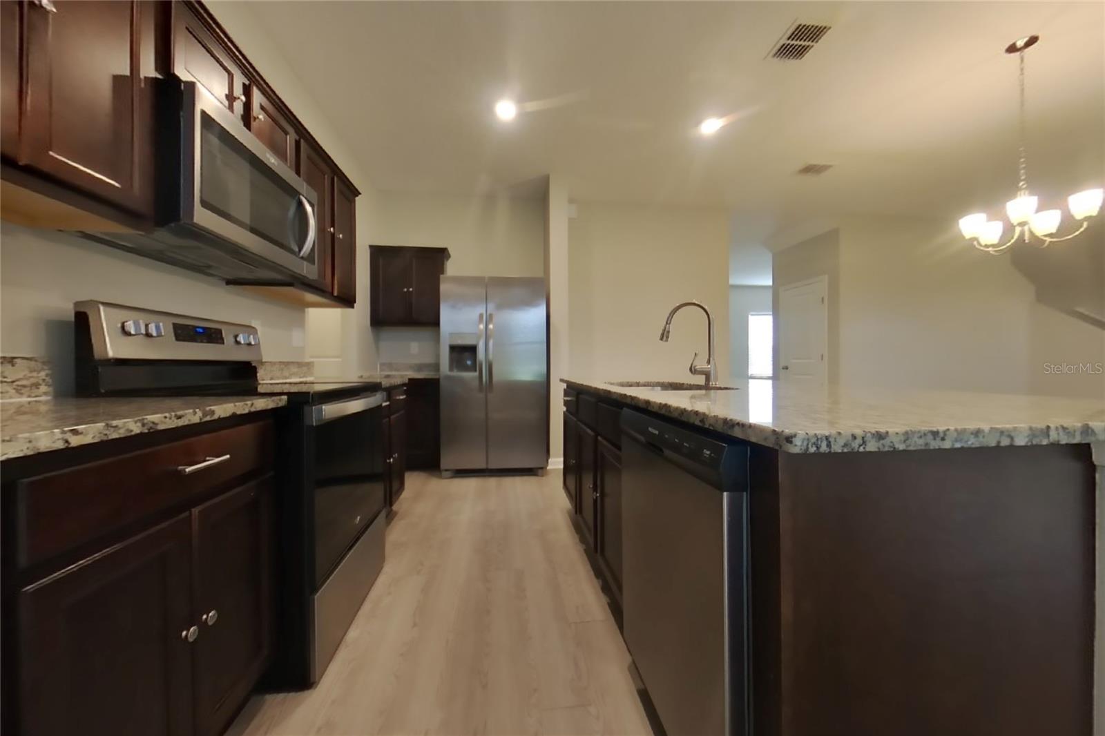 SHEARWATER ESTATES - Residential Lease