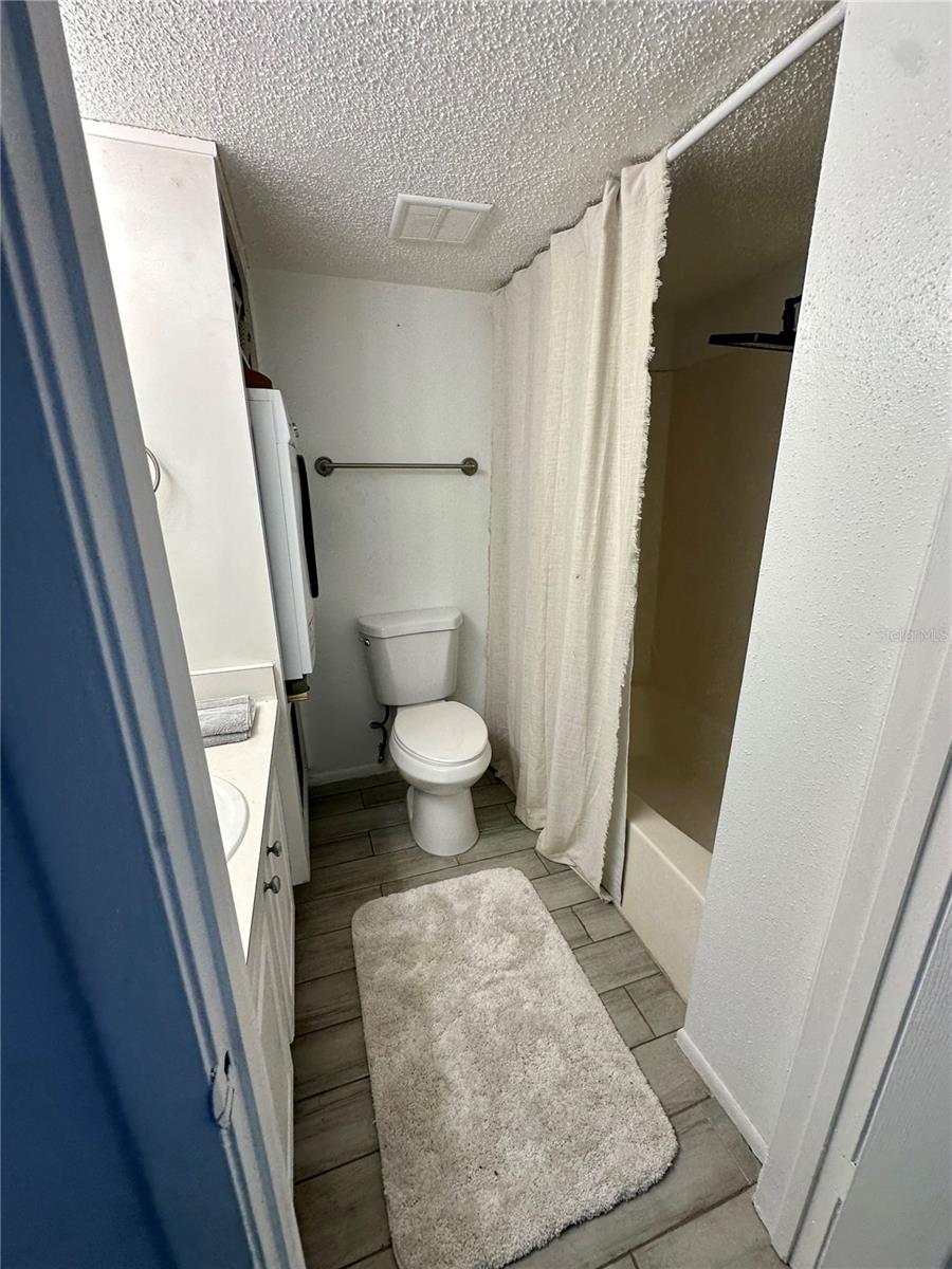 WATERSIDE AT CRANES ROOST A CONDO COMMUNITY - Residential