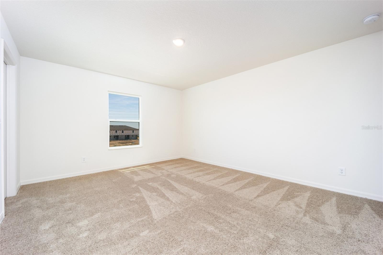SOL VISTA - Residential Lease