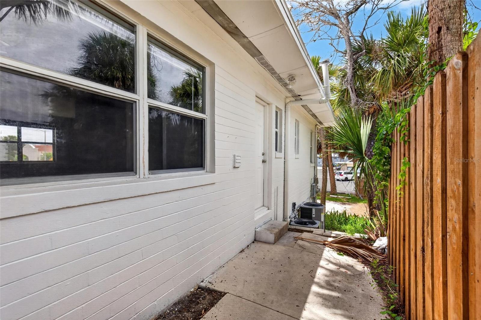 ESTATE DAYTONA - Residential Income