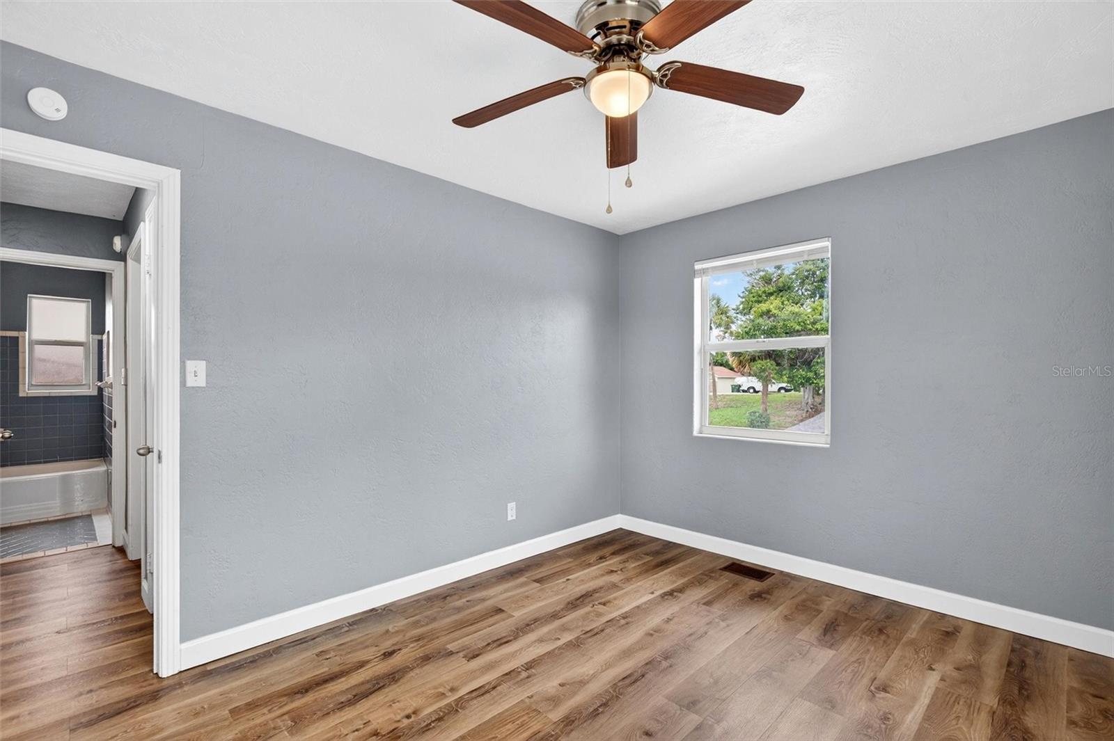ESTATE DAYTONA - Residential Income