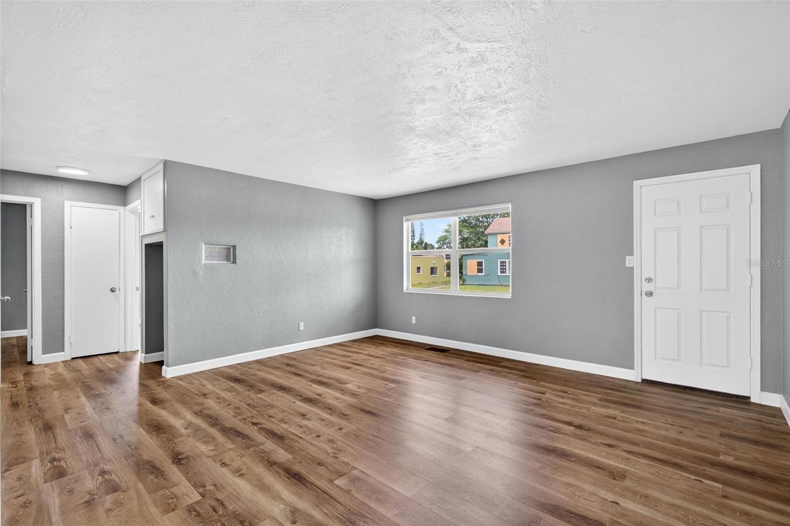 ESTATE DAYTONA - Residential Income