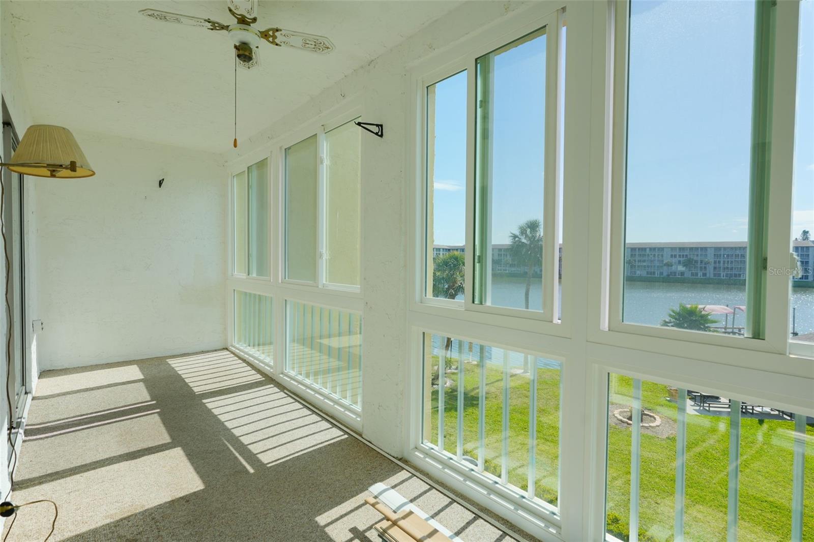 BAYSHORE ON THE LAKE APTS II SEC 2 - Residential