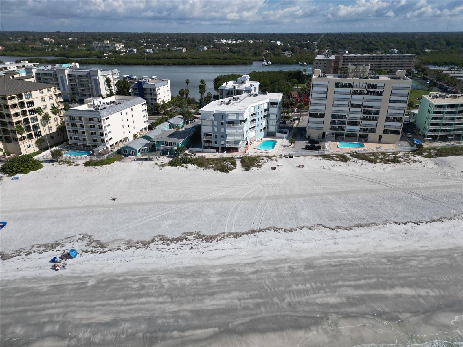 LAS OLAS CONDO - Residential
