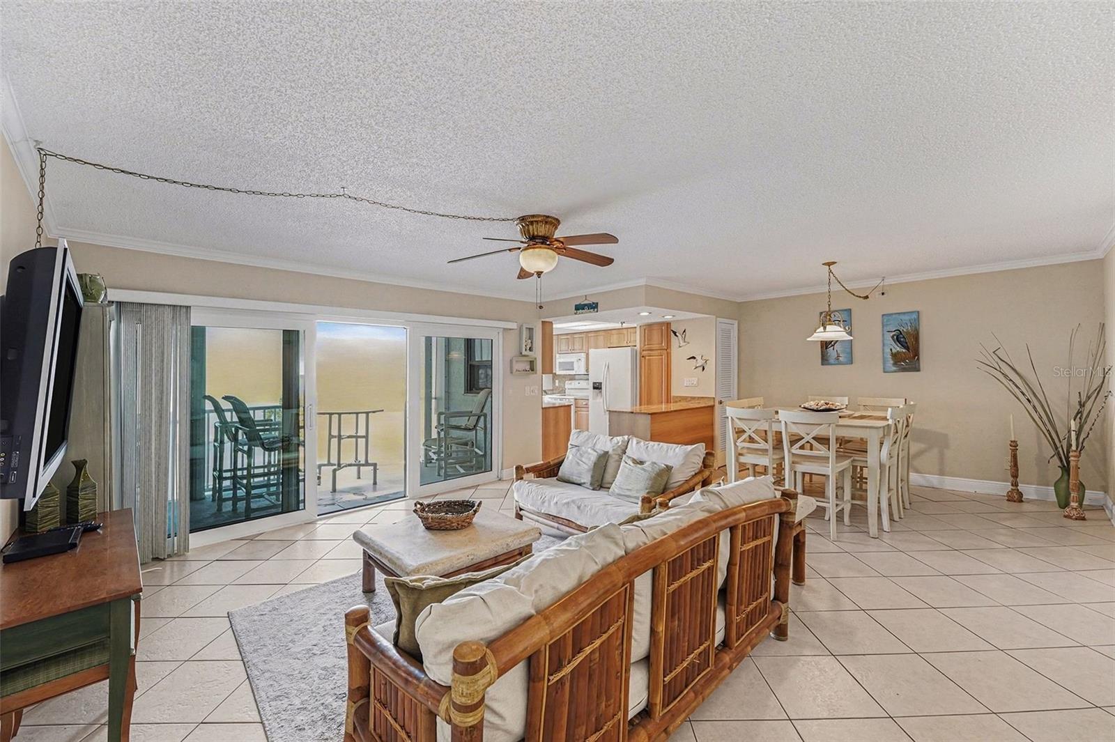 LAS OLAS CONDO - Residential
